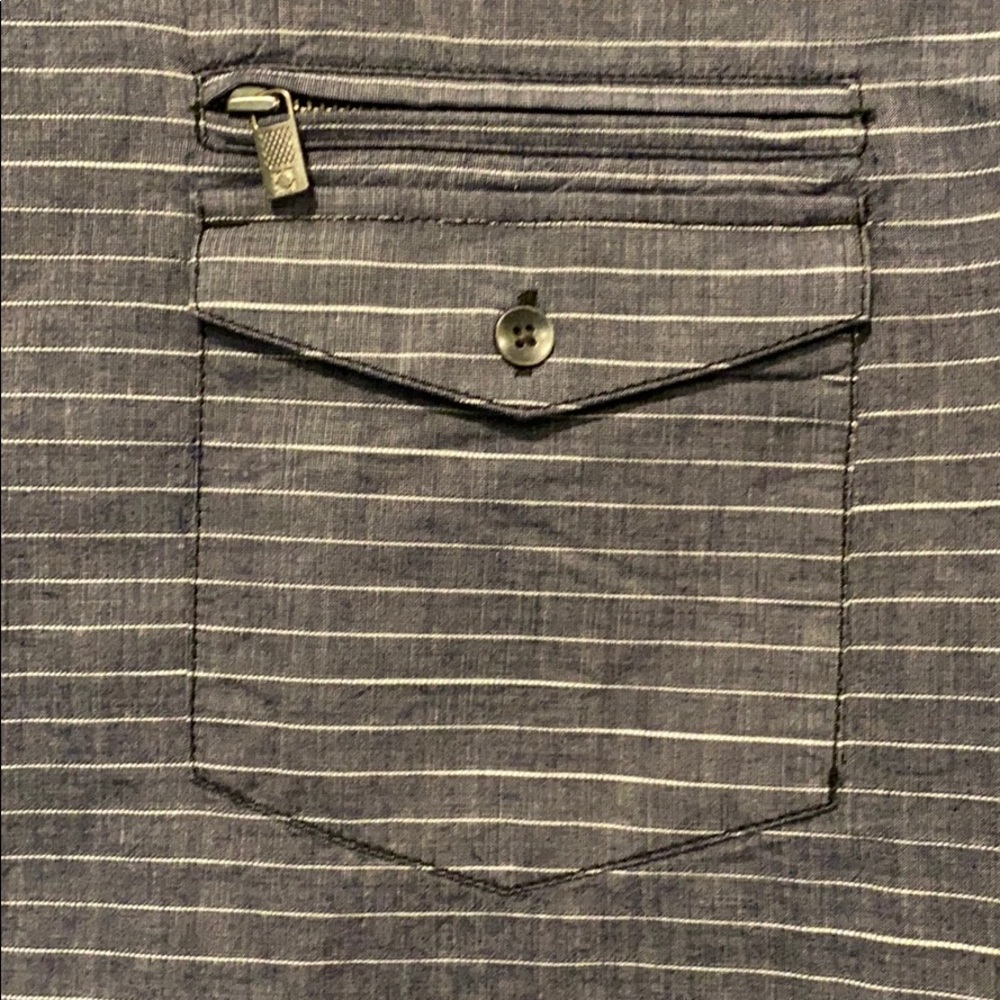 Reaction Kenneth Cole men’s button down short sleeves - Picture 6 of 6